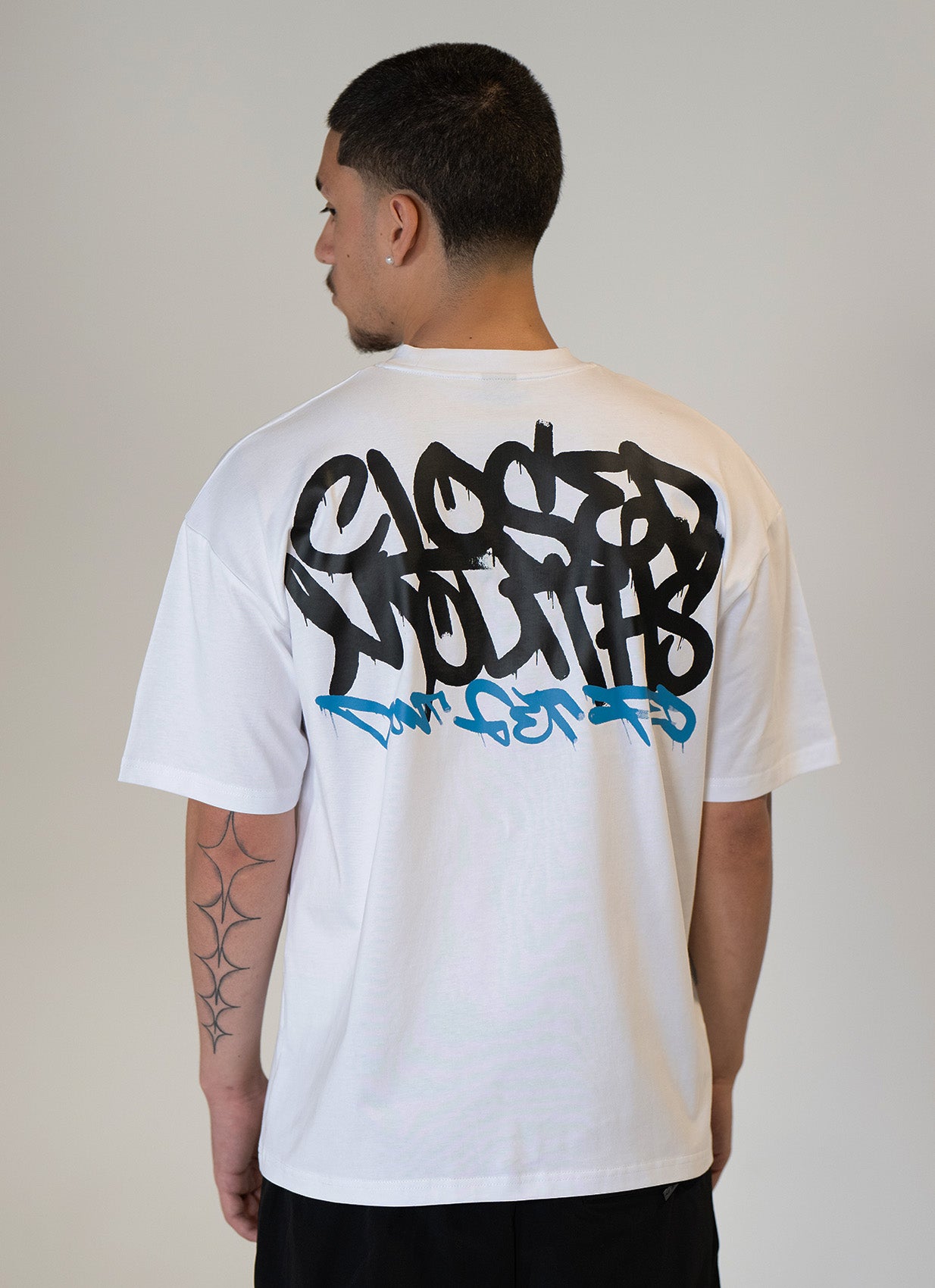 WHITE/BLUE OVERSIZED STREETCODE VOL.1 T-SHIRT