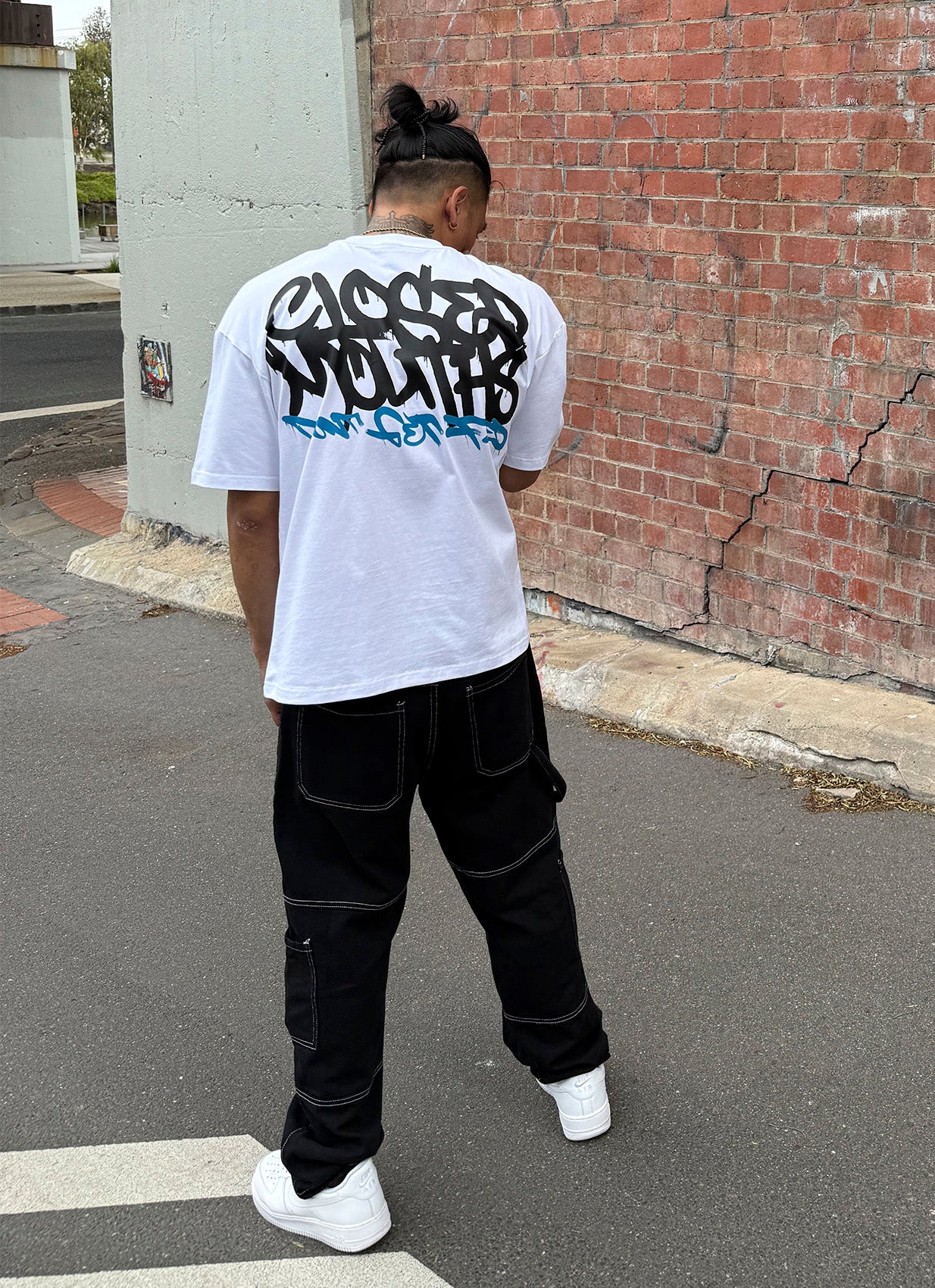 WHITE/BLUE OVERSIZED STREETCODE VOL.1 T-SHIRT