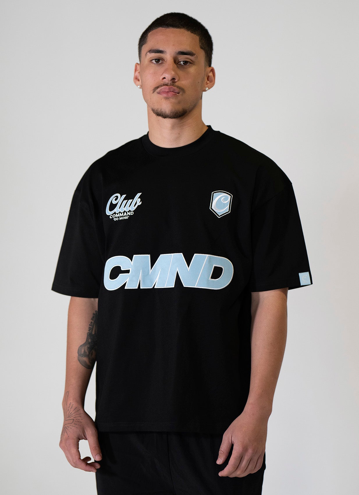 BLACK/BLUE OVERSIZED CLUB JERSEY T-SHIRT