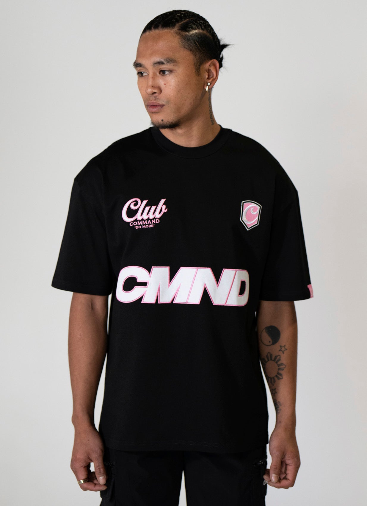 BLACK/PINK OVERSIZED CLUB JERSEY T-SHIRT